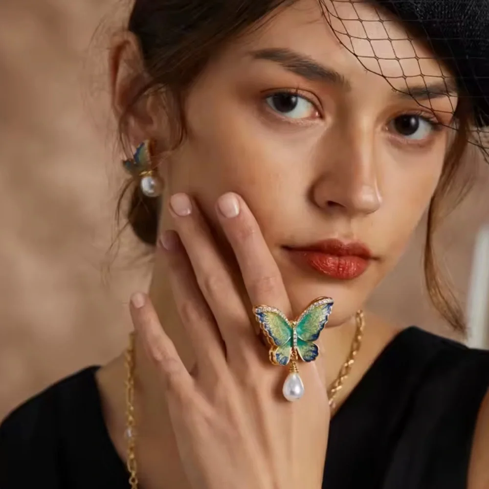 Vintage Luxury Craftsmanship Elegant Butterfly Pearl Ring Earrings Set